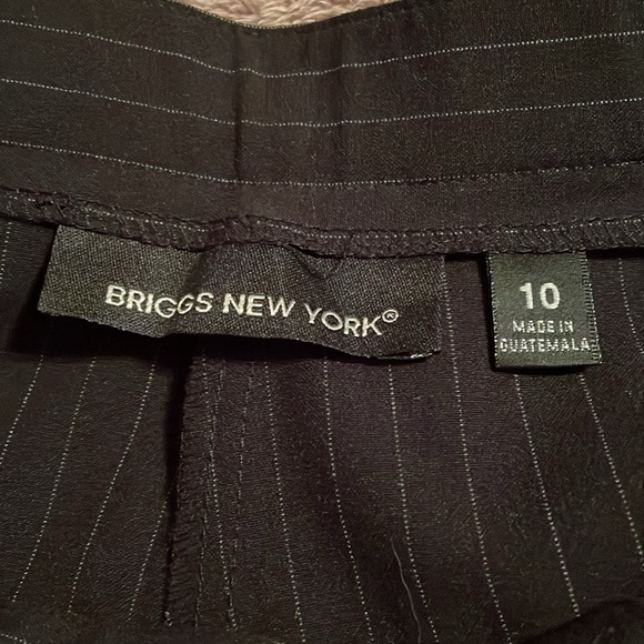 Briggs New York black pin stripped trouser size 10. NWOT - Picture 4 of 10